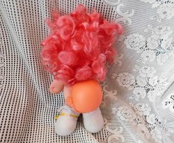 BLINKIN DOLL BK